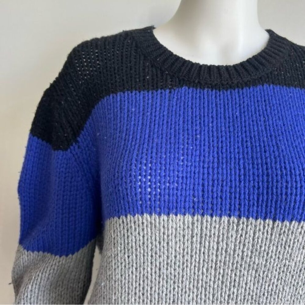 Colorblock Crew Neck Sweater - Picture 3 of 7